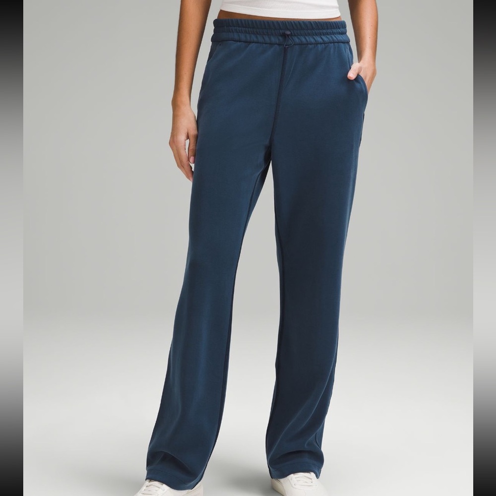 Lululemon soft dream pant size 2